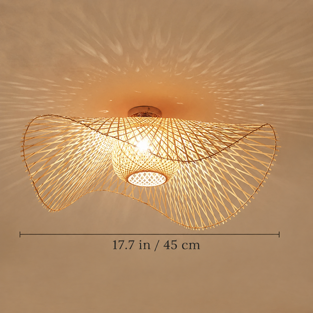 Lustre chambre adulte de style bohème en rotin