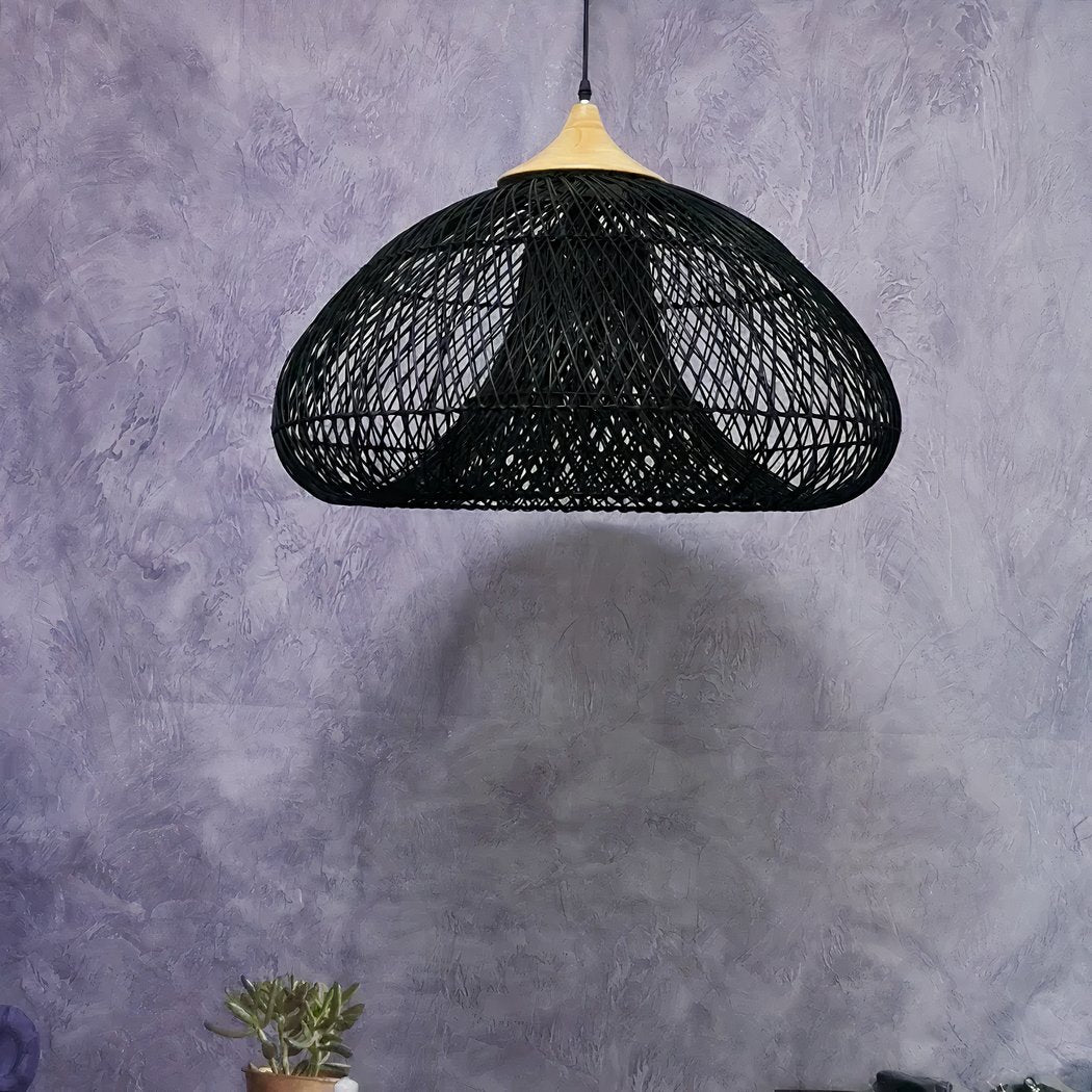 Lustre de chambre traditionnel en bambou tissé à la main