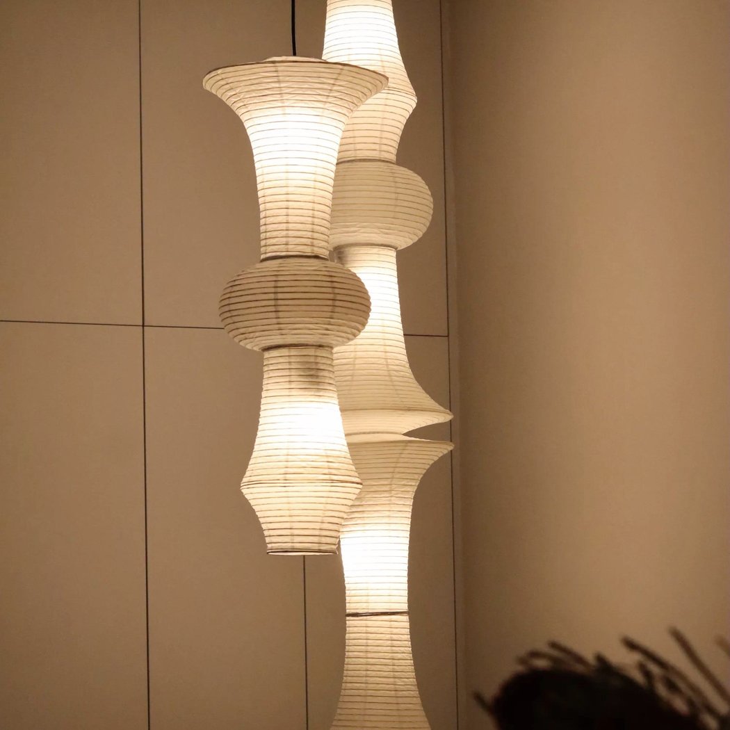 Grande suspension blanche en papier japonais