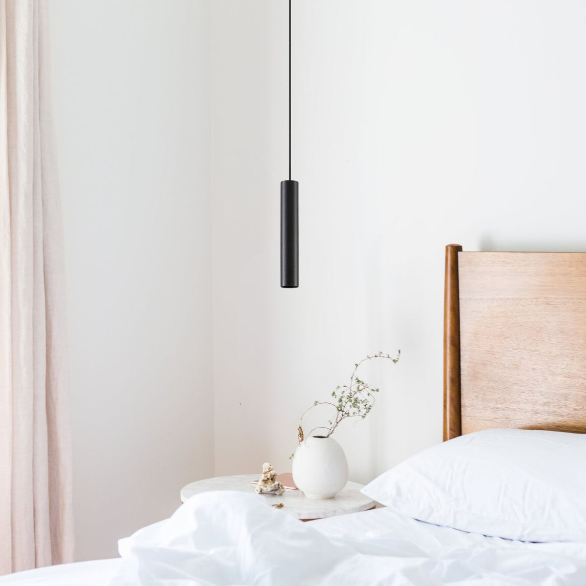 Suspension tube noire longue