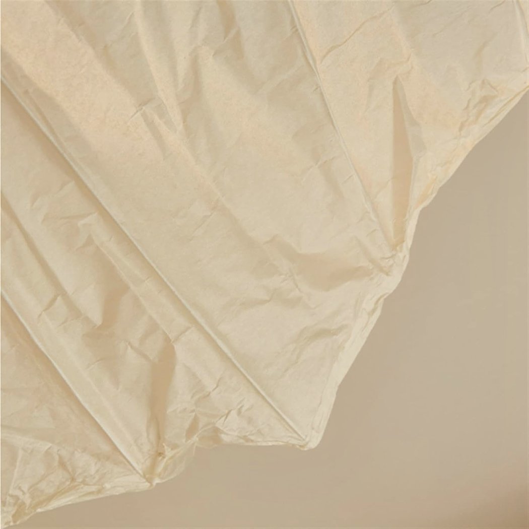 Grande suspension blanche en papier plissé japonais