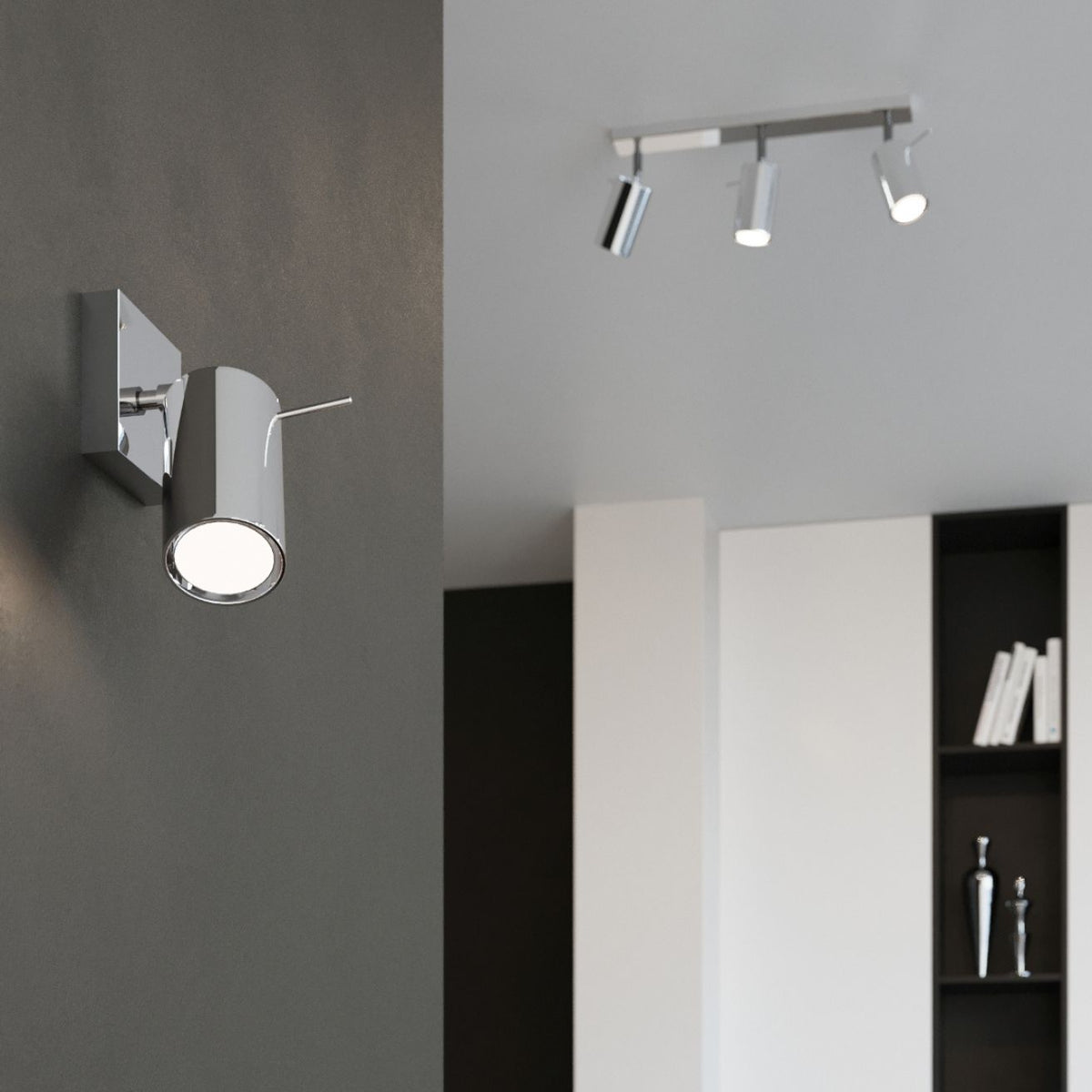 Applique murale spot orientable moderne en acier chromé