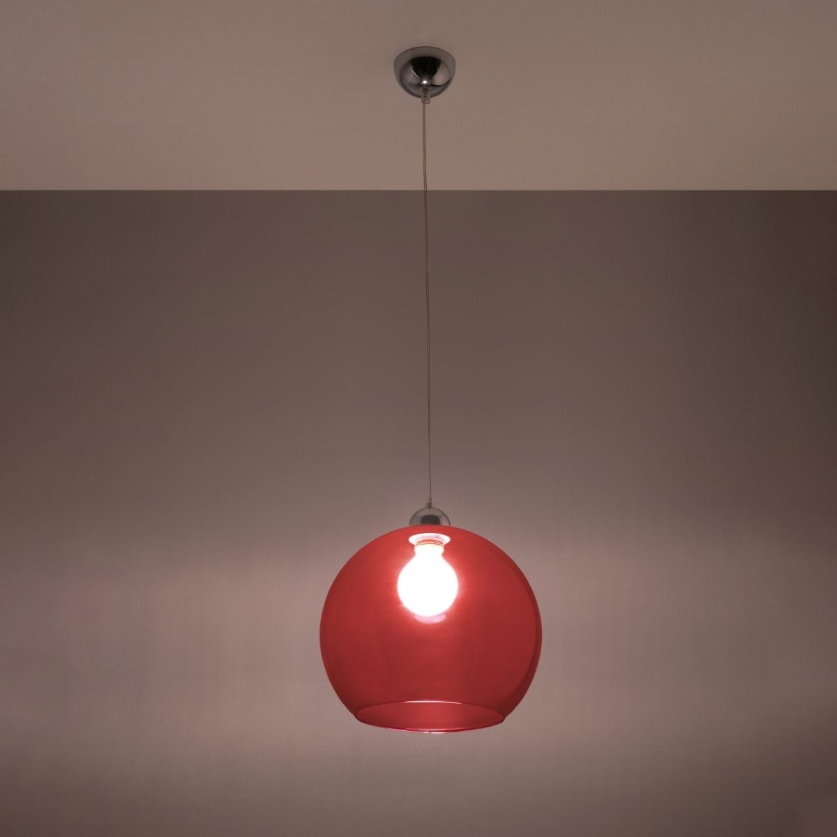 Suspension globe en verre design en plusieurs coloris