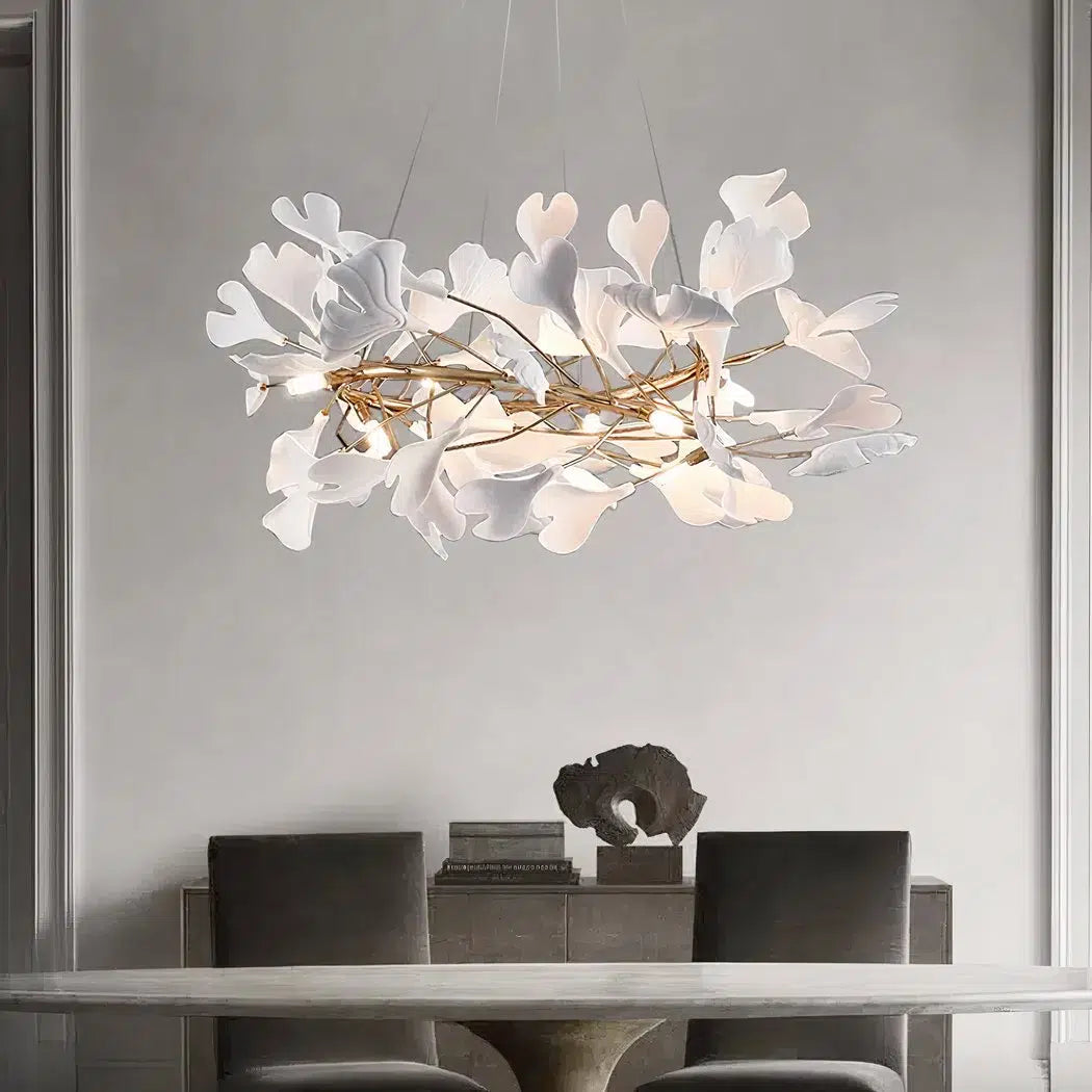 Suspension feuille blanche fine et élégante