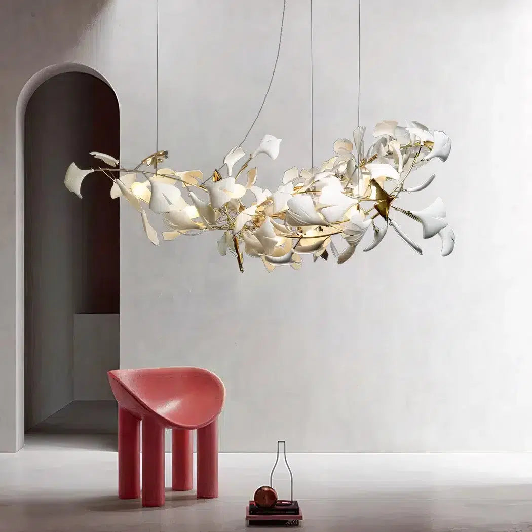 Suspension feuille blanche fine et élégante