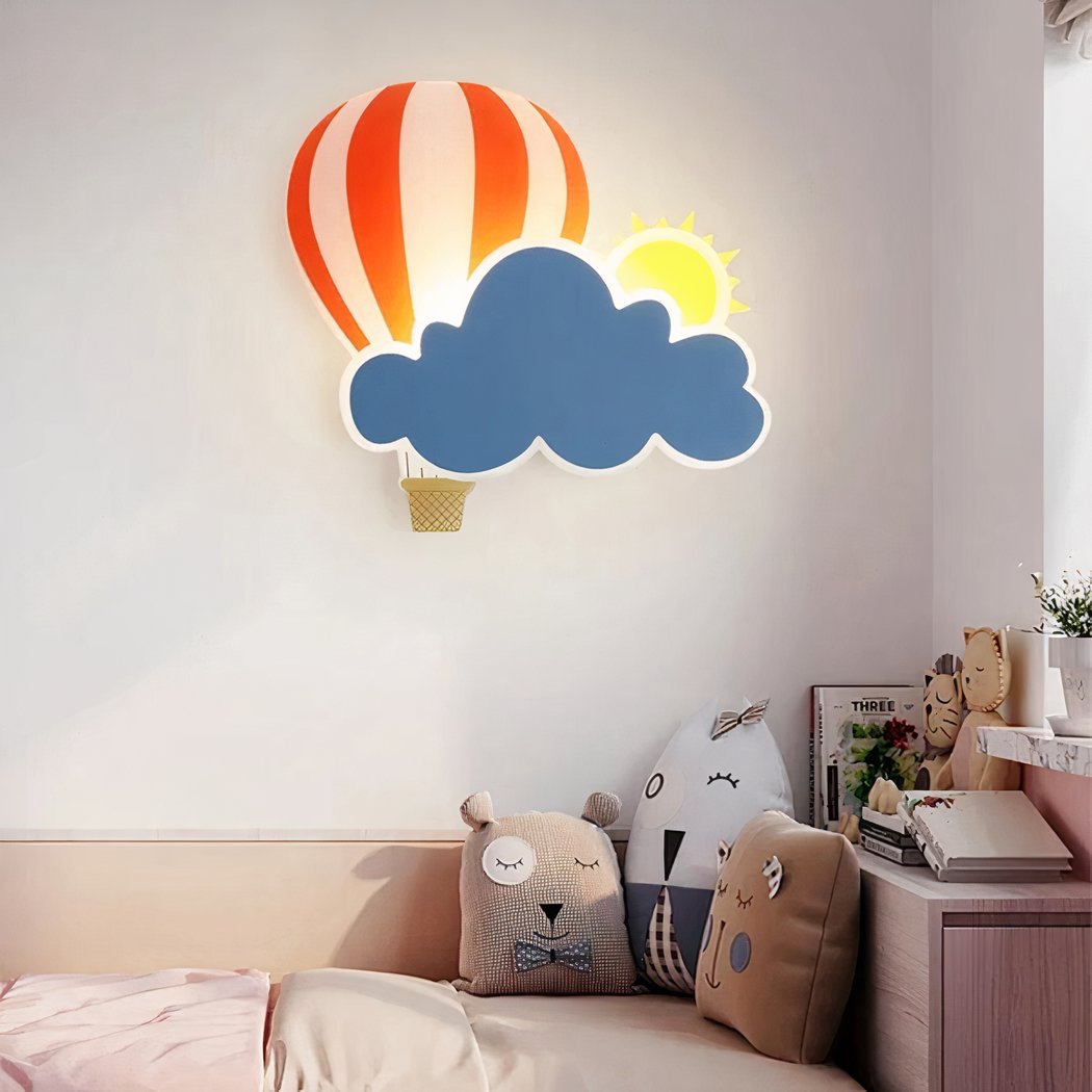 Applique murale nuage, montgolfière et arc-en-ciel