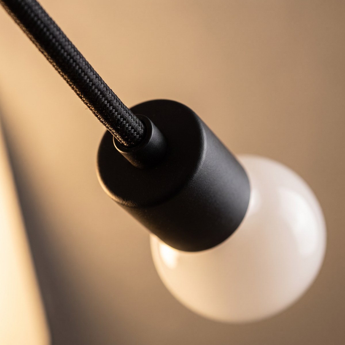 Suspension ampoule à câble textile noir de 3 m