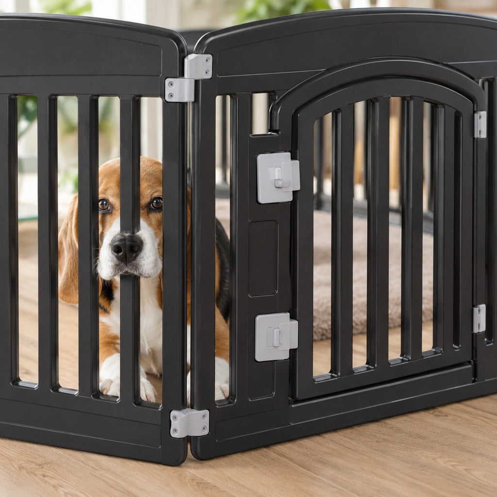 Sliding latch on the door panel of the black dog playpen
