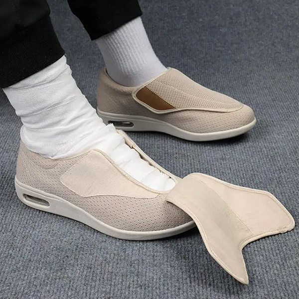 Wide Fit Shoes with Memory Foam Cushioning