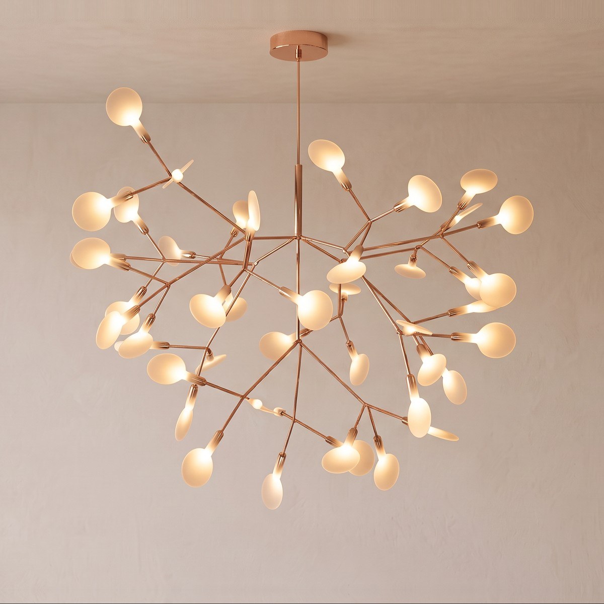 Lustre suspension moderne à LED original en forme d'arbre