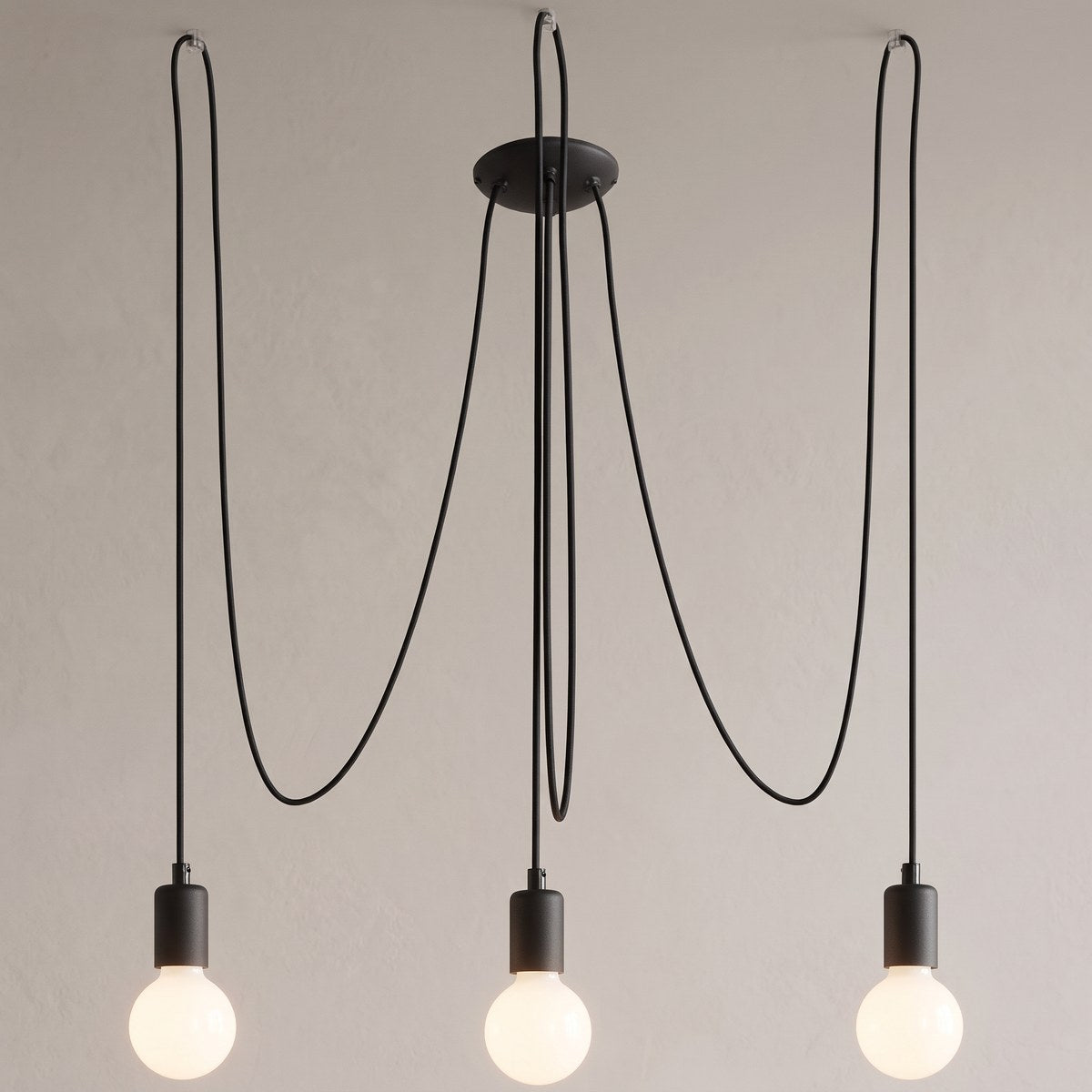 Suspension araignée 3 ampoules à câbles textiles noirs