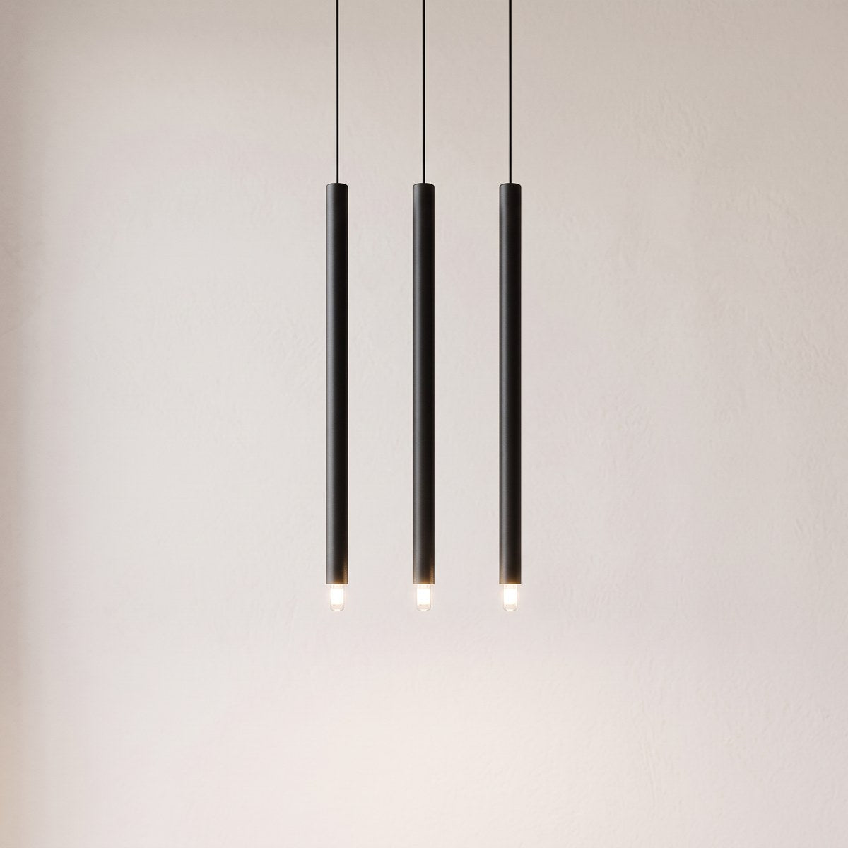 Suspension 3 tiges lumineuses sur barre, 2 coloris