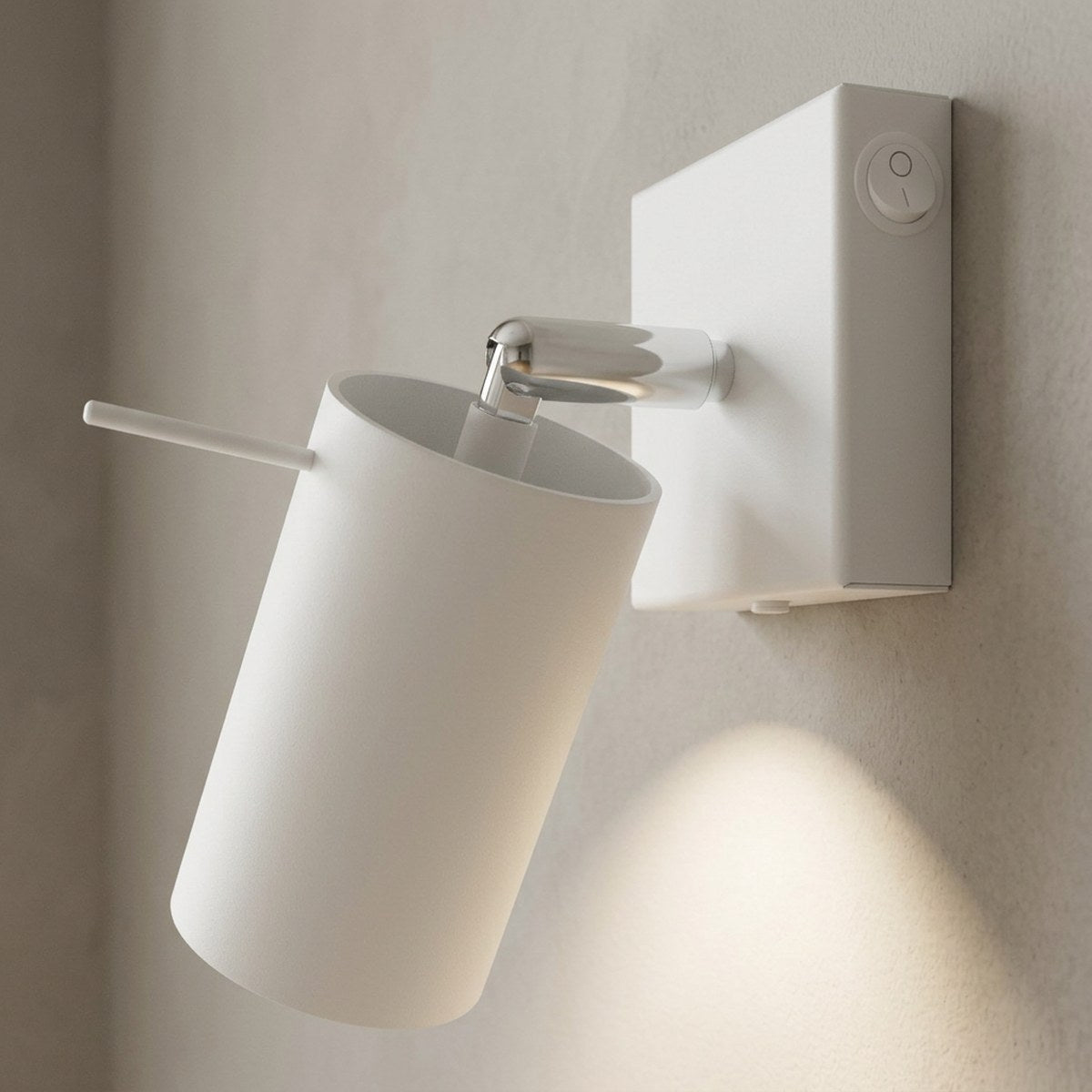 Applique murale spot orientable avec interrupteur, 2 coloris