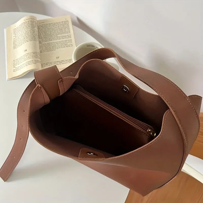 Sac bandoulière femme en simili cuir synthétique