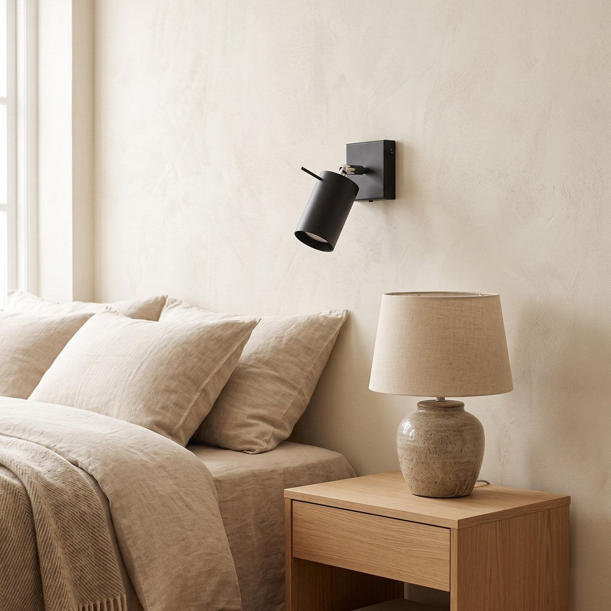 Applique murale spot orientable avec interrupteur, 2 coloris