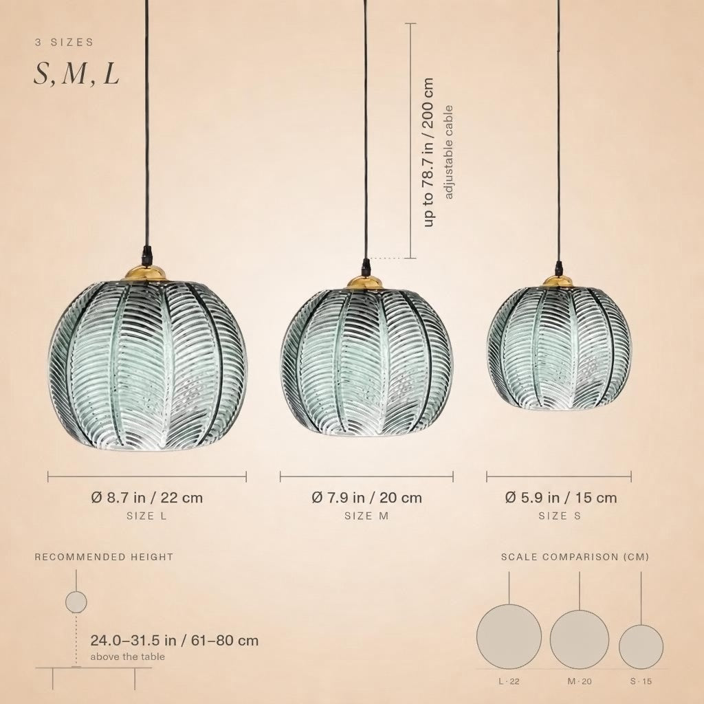 Suspension jungle en verre vert : boule nordique